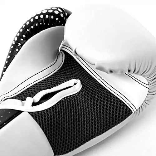 Everlast Spark Training Glove The Champ Gear