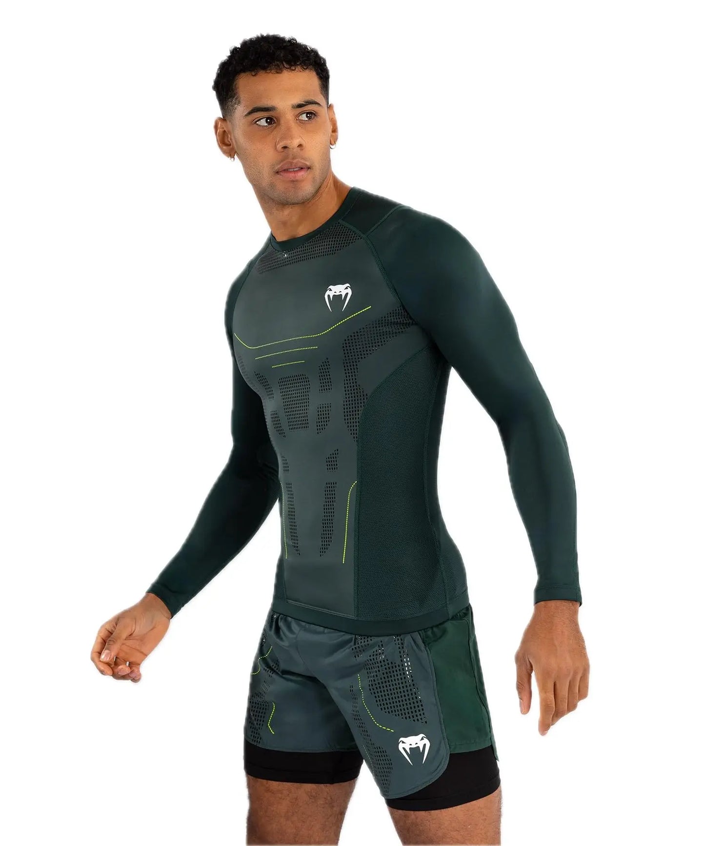 Venum Men's Long Sleeve Rashguard The Champ Gear