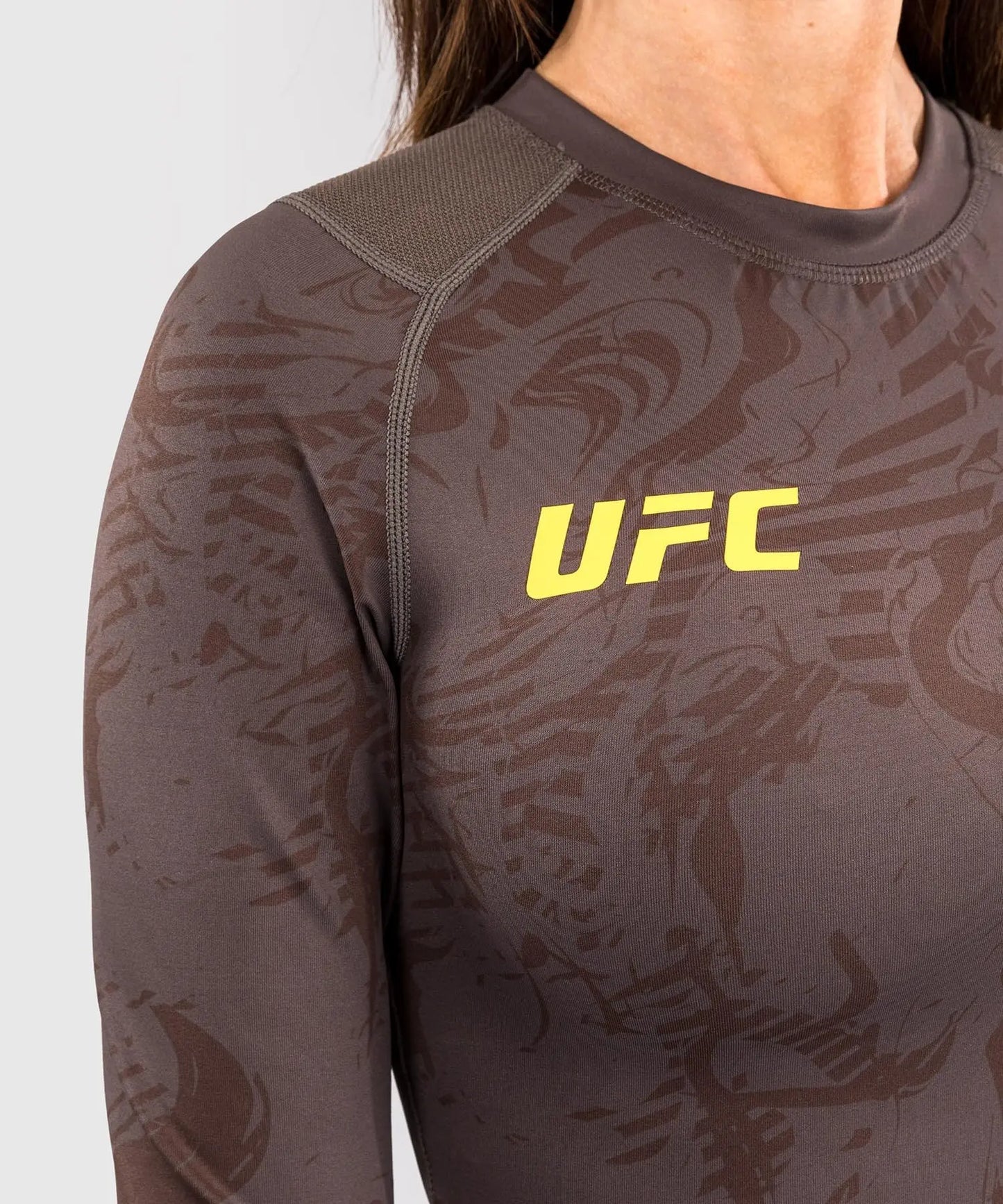 Venum UFC Fusion Fight Week Women's Performance Long Sleeve Rashguard The Champ Gear