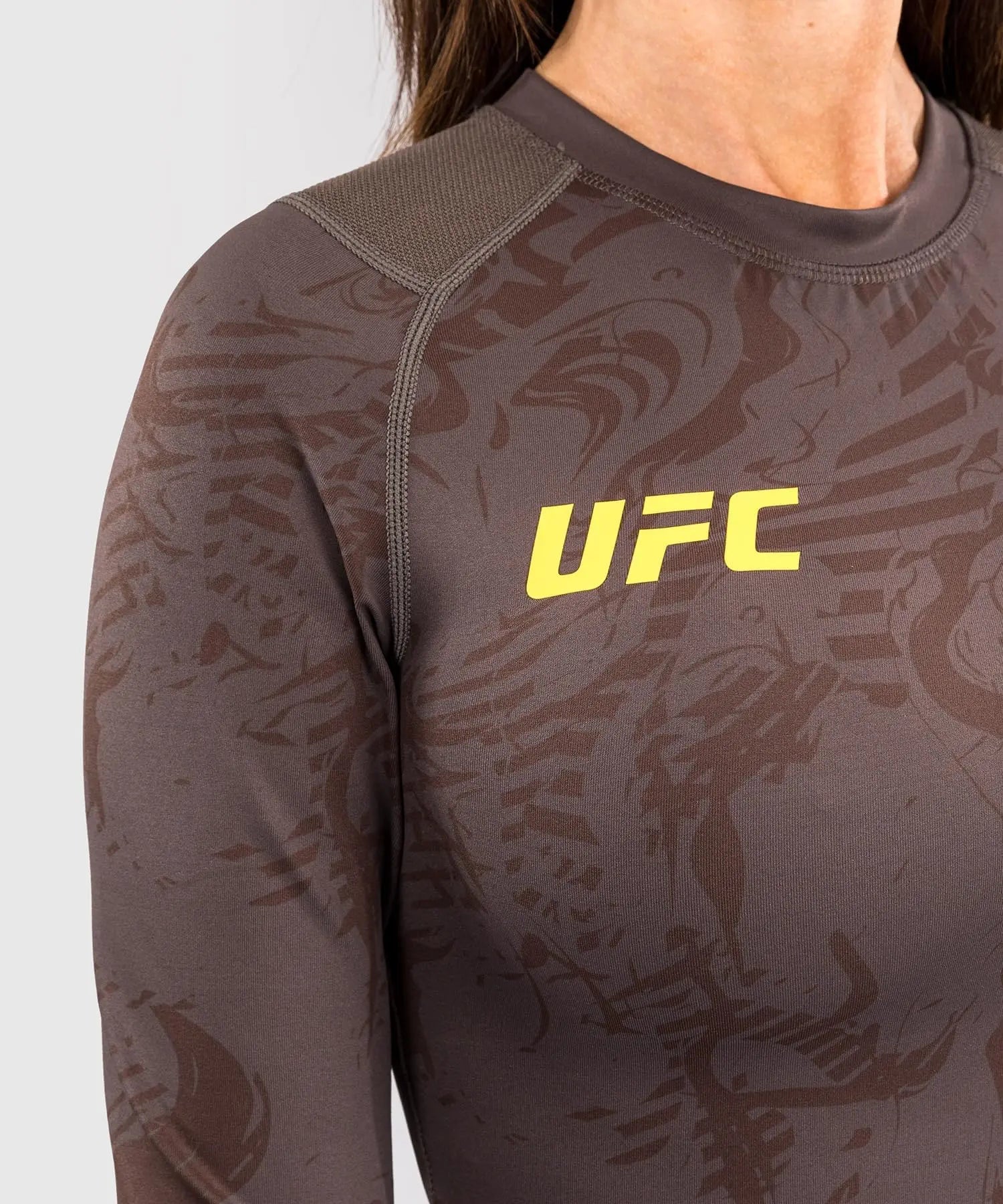 Venum UFC Fusion Fight Week Women's Performance Long Sleeve Rashguard The Champ Gear
