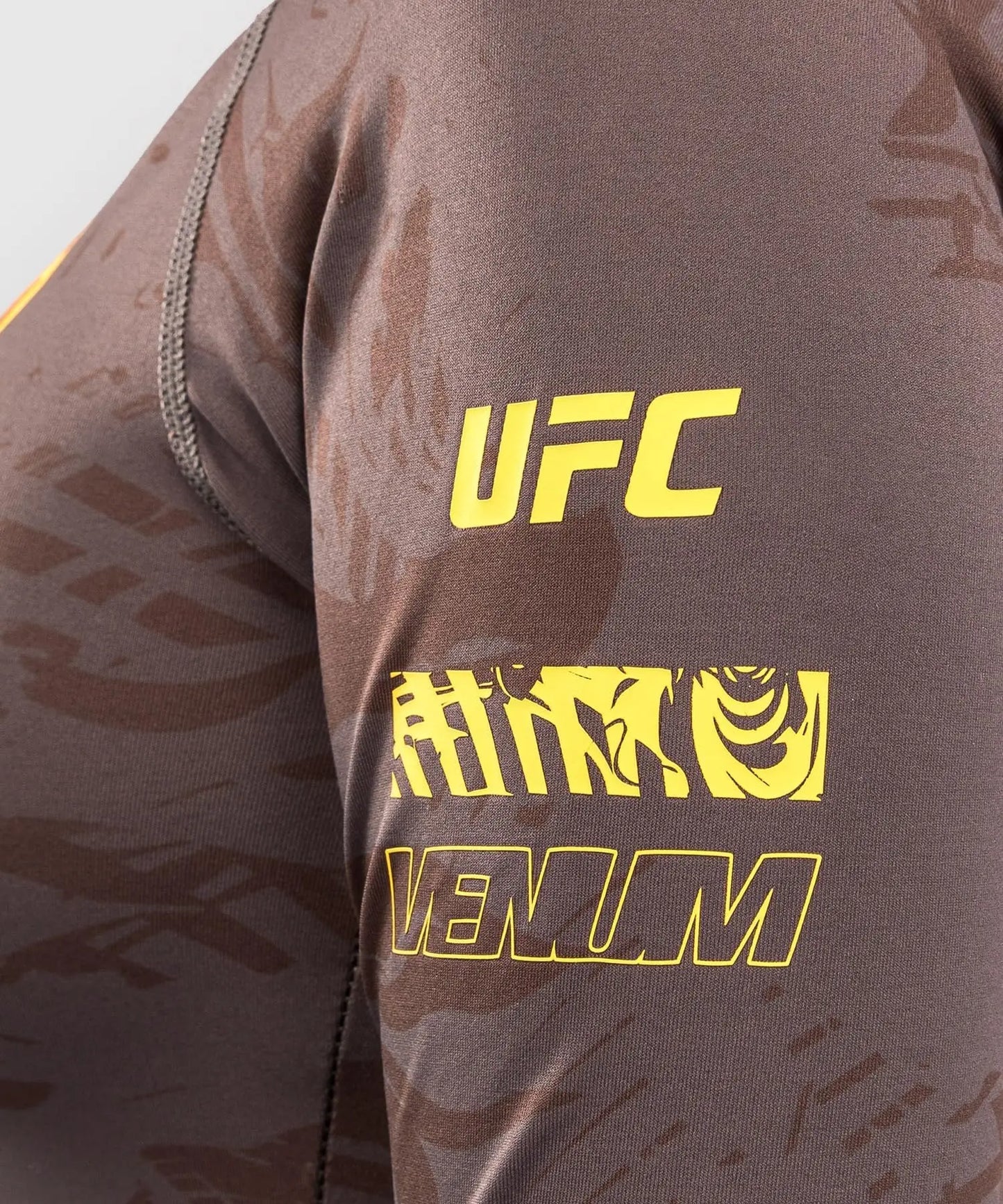 Venum UFC Fusion Fight Week Women's Performance Long Sleeve Rashguard The Champ Gear